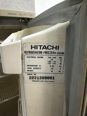 a 70: Холодильник Hitachi, Б/у, Двухкамерный, No frost, 50 * 150 * 55 — 2