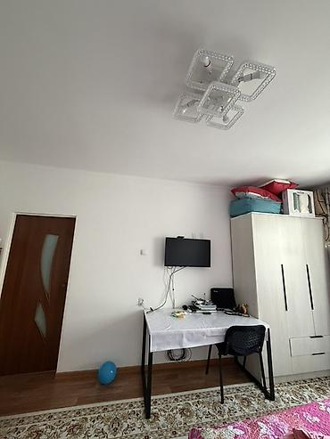flat osh: 1 комната, 12 мкр Собственник, Студентам, С мебелью частично — 7