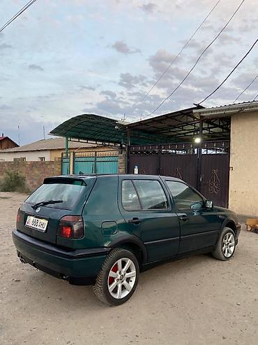 салон гольф 4: Volkswagen Golf: 1993 г., 1.8 л, Механика, Бензин, Хэтчбэк — 3