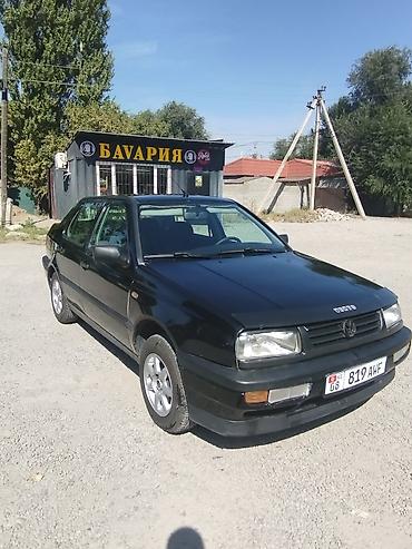 rio de tower: Volkswagen Vento: 1993 г., Механика, Седан — 6