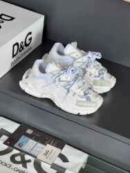 Women's Sneakers and athletic shoes: 41 — 2