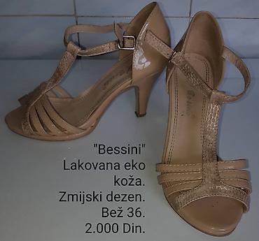 jake boje: Bessini ženske sandale na štiklu - Materijal: lakovana eko koža - — 2