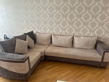 Mətbəx mebeli: Künc divan, İşlənmiş, Açılan, Bazalı, Çatdırılma yoxdur