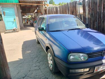 авто в битом состоянии: Volkswagen Golf: 1994 г., 1.6 л, Механика, Бензин, Универсал