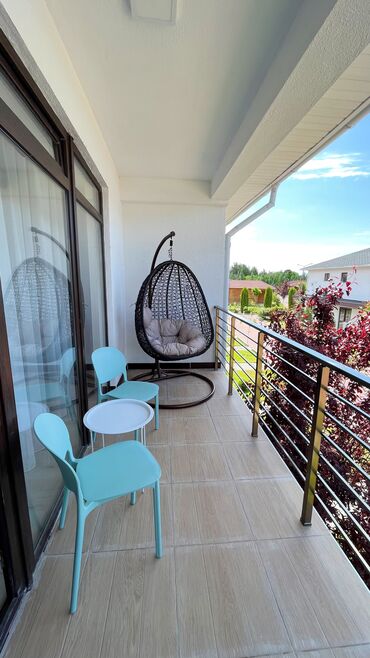 сниму квартиру в г ош: Таунхаус, БАЙТУР ЦО Baytur Resort & Spa, Бостери, Детская площадка, Парковка, стоянка, Охраняемая территория