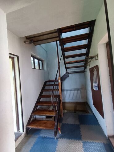 Продажа домов: Дом, 300 м², 4 комнаты, Собственник, Косметический ремонт at lalafo.kg — 7 Продажа домов: Дом, 300 м², 4 комнаты, Собственник, Косметический ремонт — 7