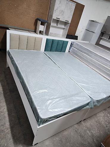 bunk bed: Односпальная кровать с мягким изголовьем - Размер спального места — 4