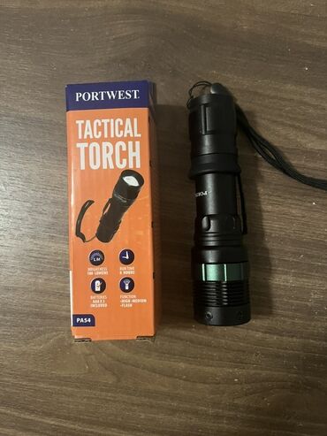 Ev saatları: Bu məhsuldan çoxdur və topdan satış qiymətə qoyulub. Məhsul: Portwest