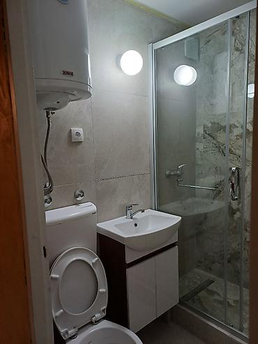 Apartments for rent: Izdajem potpuno renoviran, opremljen stan na Limanu 2 kod promenade — 5