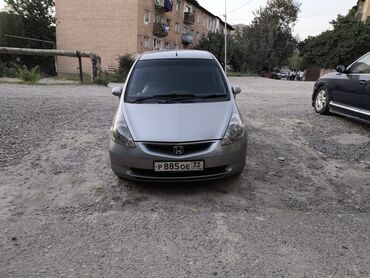 машина последующим выкупом: Honda Fit: 2002 г., 1.5 л, Автомат, Бензин, Хэтчбэк
