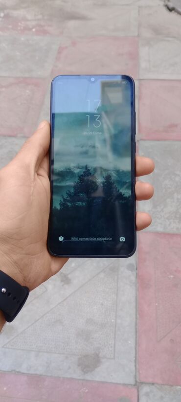 mi modem: Xiaomi Mi 9, 32 ГБ, цвет - Черный, 
 Гарантия, Сенсорный, Две SIM карты