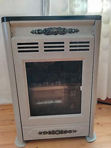 Rəf vitrinləri: Mebel və ev əşyaları paketi - Şüşəli vitrin bufet: Üst hissəsi tam — 2