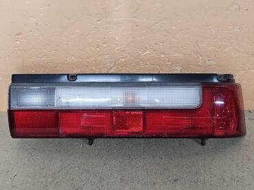 Стоп-сигналы: Задний правый стоп-сигнал Suzuki 1992 г., Б/у, Оригинал, Германия — 2