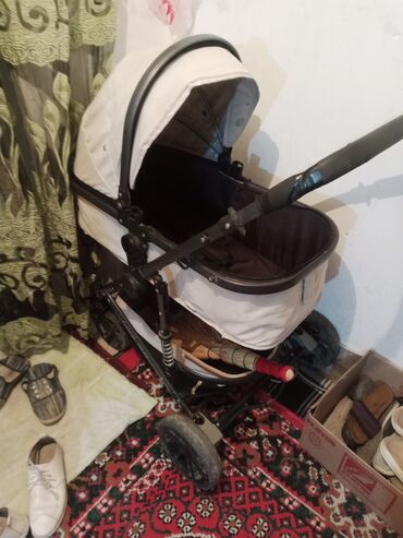 современные коляски для новорожденных: Коляска
