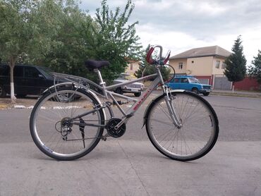 velosipedler ve qiymetleri: İşlənmiş Şəhər velosipedi 28", sürətlərin sayı: 21, Ünvandan götürmə, Pulsuz çatdırılma, Ödənişli çatdırılma