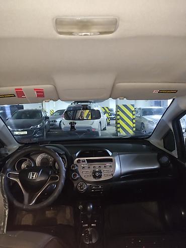 Honda: Honda Fit: 2010 г., 1.5 л, Автомат, Бензин, Хэтчбэк — 10