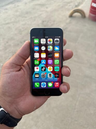 iphone 12 pro dual sim: IPhone 6s, 32 GB, Gümüşü, Barmaq izi
