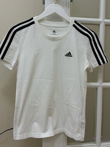 женская шелковые рубашка: Футболка, Adidas, Хлопок, XS (EU 34)