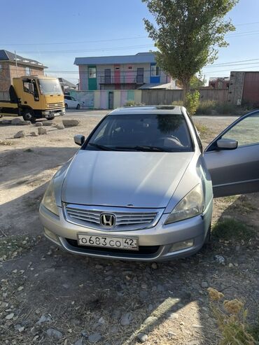 автомобиль продается: Honda Accord: 2003 г., 2.4 л, Механика, Бензин, Седан