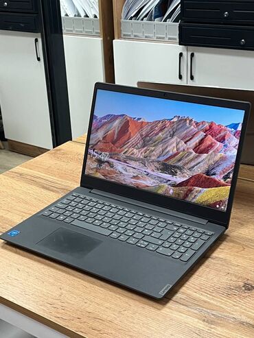 Ноутбуки: Ноутбук, Lenovo, 4 ГБ ОЗУ, Intel Celeron, 15.6 ", Б/у, Для несложных задач, память HDD