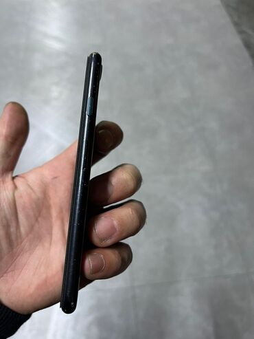 Apple iPhone: IPhone SE 2020, Qara, Barmaq izi — 7