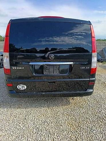 remenica: KOMPLET AUTO U DELOVIMA ZA MERCEDES BENZ VIANO OD 2004. DO 2009. GOD — 1