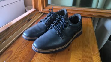 стильные мужские ботинки: Хорошая обувь не пропускает влагу состояние отличное выглядят