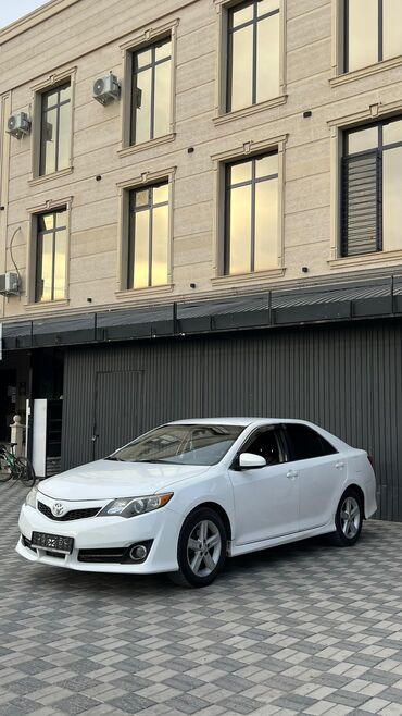 гов 2: Toyota Camry: 2012 г., 2.5 л, Типтроник, Бензин, Седан
