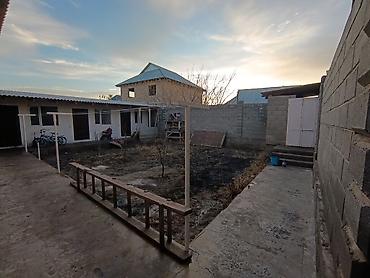 Продажа коттеджей и домов: П-р дом под бизнес адрес город Бишкек первомайская района Ж-м — 3