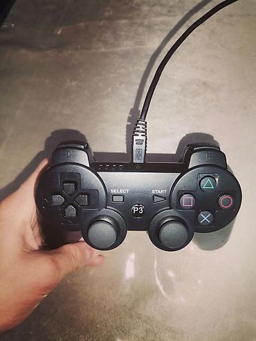 Ps3 pult tek pult 1metirden uzun kabeli zarretqa yeri amma adapduru