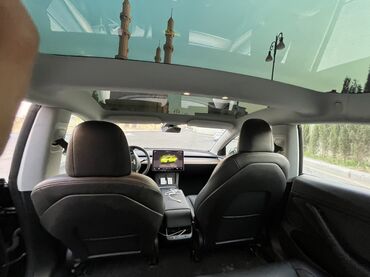 Tesla: Tesla Model 3 – tam elektrikli sedan Xüsusiyyətlər və dizayn: - Gözəl — 14