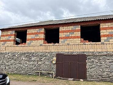 bina az xirdalan kohne tikili: İsmayıllı, 306 kv. m, 4 otaqlı, Telefon, İşıq, Qaz — 2