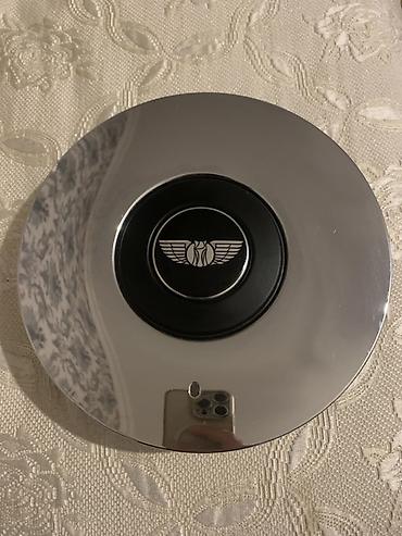 bentley: Bentley diski üçün mərkəz qapağı (center cap) - Material: xrom rəngli — 1