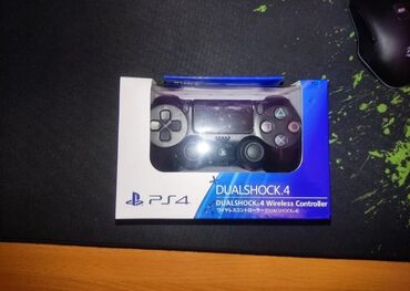 PS4 (Sony PlayStation 4): Dualshok 4 в идеальном состояний использовал неделю. В комплекте