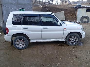 Mitsubishi: Mitsubishi Pajero: 2 l | 2002 il 205000 km Ofrouder/SUV — 3