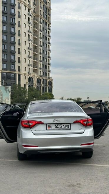 таета 35: Hyundai Sonata: 2017 г., 2 л, Автомат, Газ