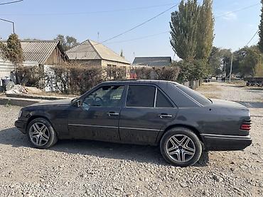 jeep grand cheroki: Mercedes-Benz W124: 1992 г., 2.2 л, Автомат, Бензин, Седан — 4