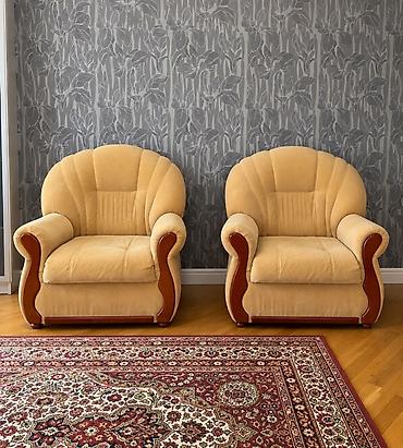 klassik divan: Mebel dəsti – 3 parçalı - Tərkib: 1 ədəd 3‑yerlik divan + 2 ədəd — 1