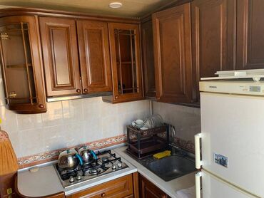 Uzunmüddətli kirayə mənzillər: Nəsimi rayonu,Azadlıq pr,Amerika səfirliyinin yanında,5 — 9