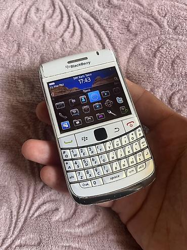 blackberry smartfon: Blackberry Bold 9780 — 3