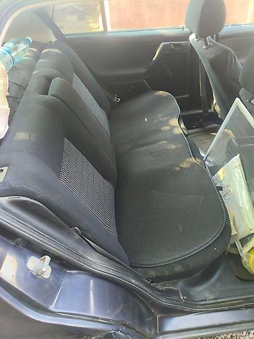 Продажа авто: Volkswagen Vento: 1994 г., 1.8 л, Механика, Бензин, Седан — 4