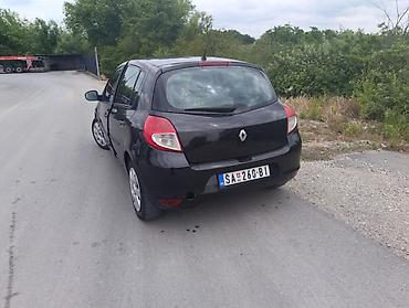 Renault: Na prodaju Clio 1.2 16v 55kw 75ks auto je u odlicnom stanju, tek na lalafo.rs — 4 Renault: Na prodaju Clio 1.2 16v 55kw 75ks auto je u odlicnom stanju, tek — 4