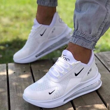 270 air max: Trainers, size - 45