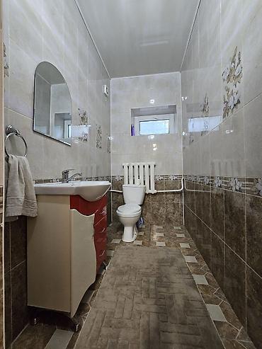 Продажа коттеджей и домов: 6 комнат и более, 230 м², 5 соток, Бишкек, 110 квартал Собственник — 25