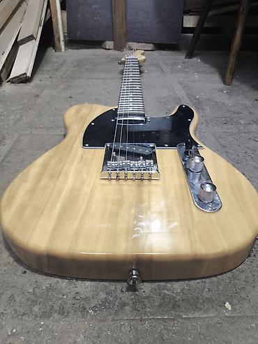 gitara klassik: Elektrik gitara – Telecaster tipli korpus - Korpus: təbii ağac — 1