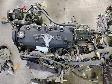 Бензиновый двигатель Honda L13A i-DSI 1.3 л (серия L), в сборе
