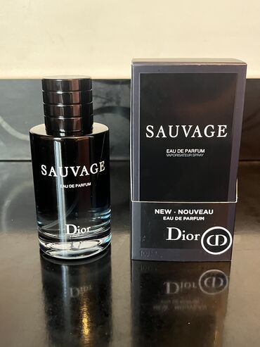 Парфюмерия: **Dior Sauvage** — это символ дикости и силы природы. Яркие цитрусовые