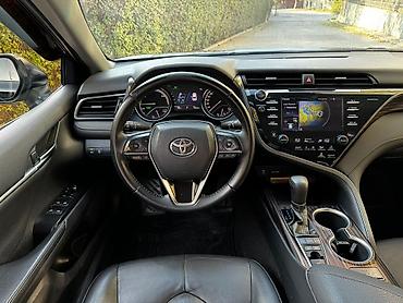 авто альфард: Toyota Camry: 2019 г., 2.5 л, Автомат, Бензин, Седан — 4