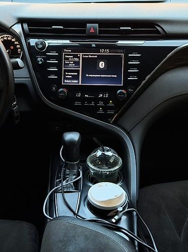 Унаа: Toyota Camry: 2018 г., 2.5 л, Автомат, Бензин, Седан — 4