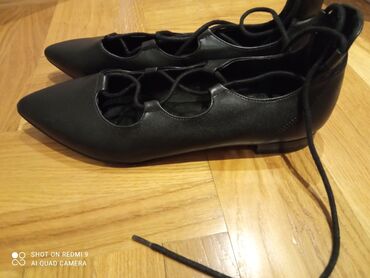 Ostala ženska obuća: Baletanke crne,eko koža,broj 39,gazišta 26cm,NOVO. Stanje